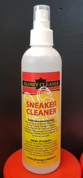 Glossy Sneaker